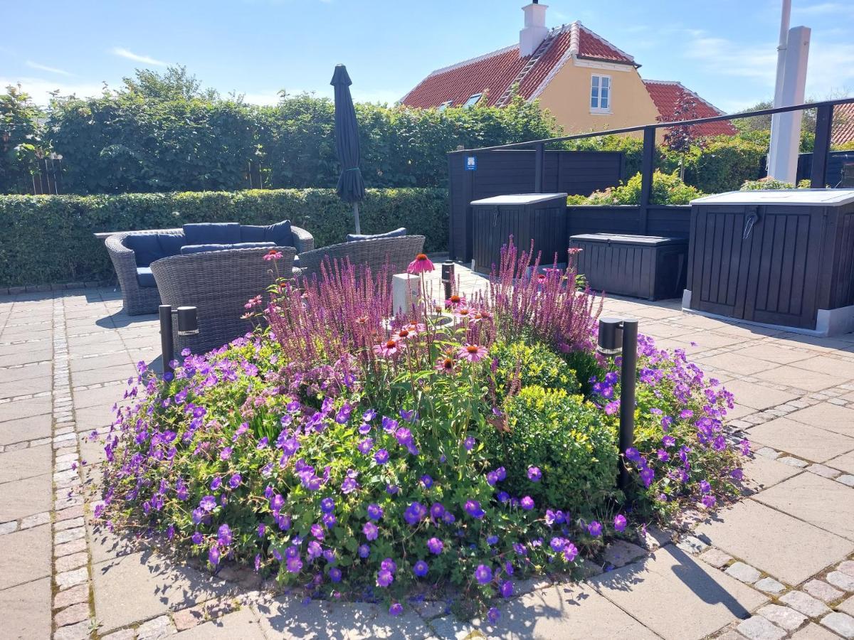 Toftegarden Guesthouse - Apartments & Rooms Skagen Esterno foto
