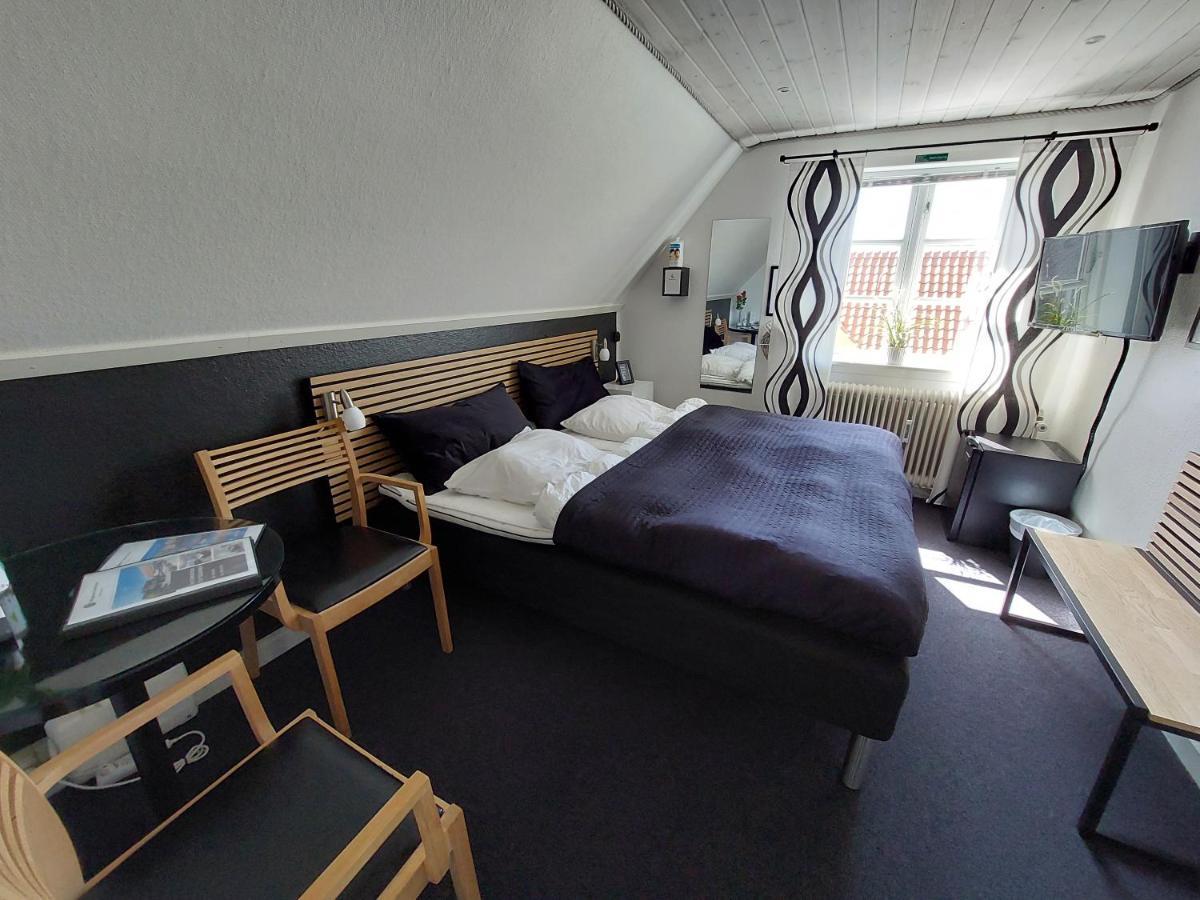 Toftegarden Guesthouse - Apartments & Rooms Skagen Esterno foto