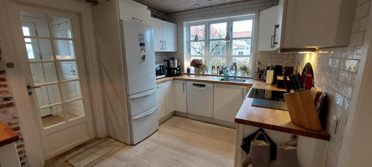 Toftegarden Guesthouse - Apartments & Rooms Skagen Esterno foto
